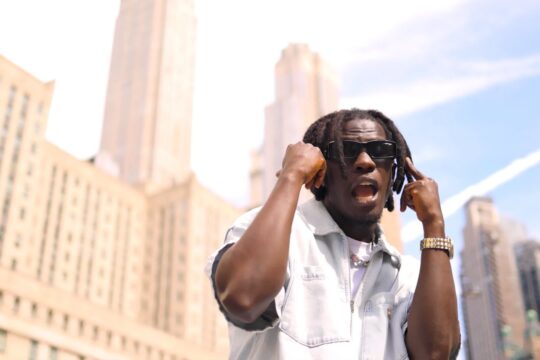 King Paluta La vida Loca Visualizer